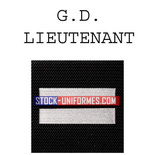 Lieutenant gendarmerie départementale képi et galons